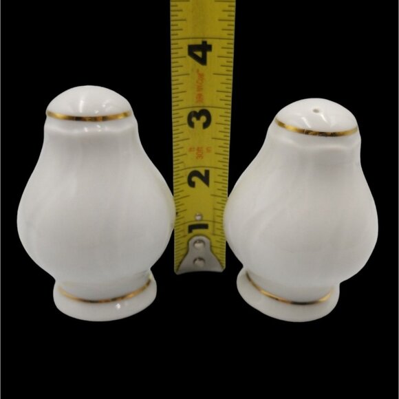 VTG Polfa Poland Salt and Pepper Shakers White with Gold Trim - Picture 7 of 8